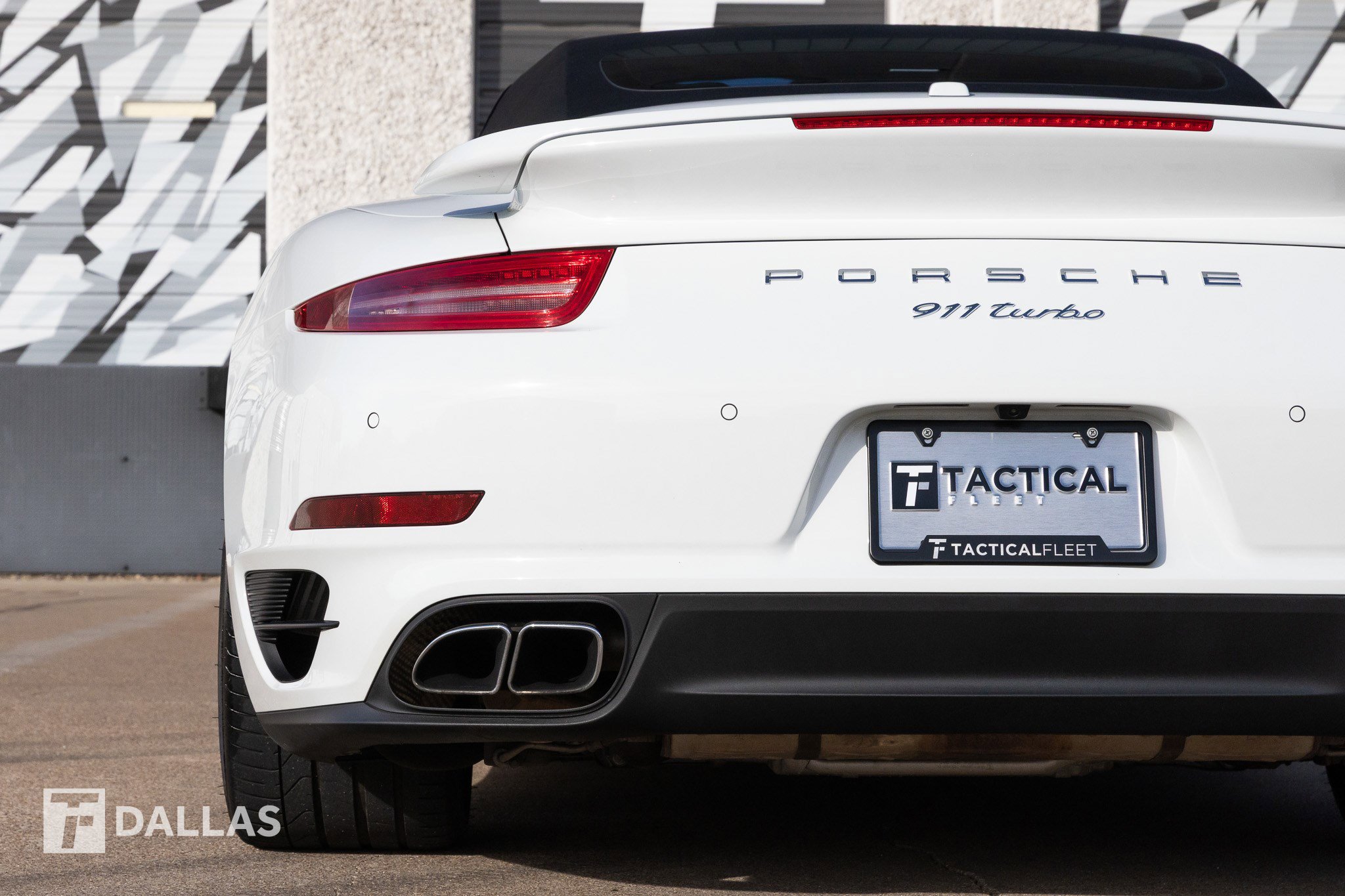 Used 2016 Porsche 911 Turbo w/ Sport Chrono Package image 15