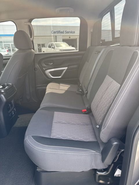 Used 2024 Nissan Titan SV w/ SV Convenience Package image 20