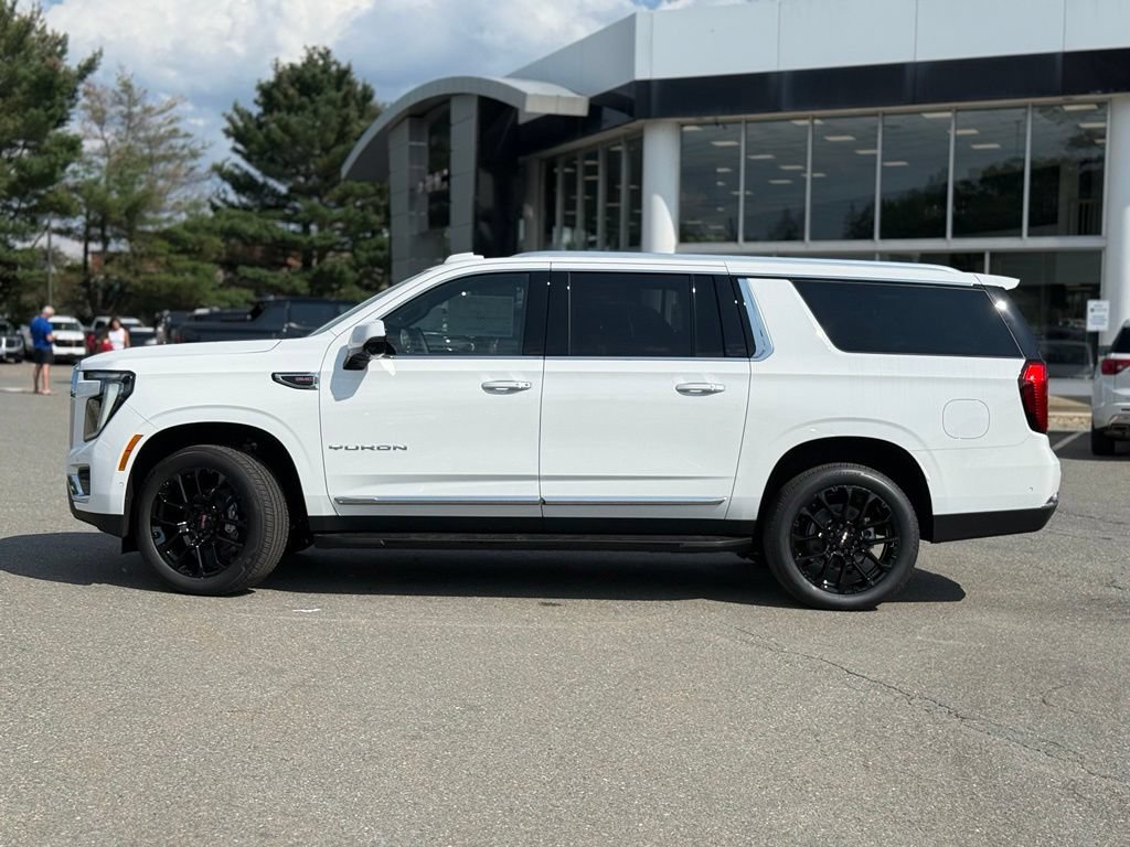 New 2026 GMC Yukon XL Elevation w/ Elevation Premium Package AWD/4WD image 3