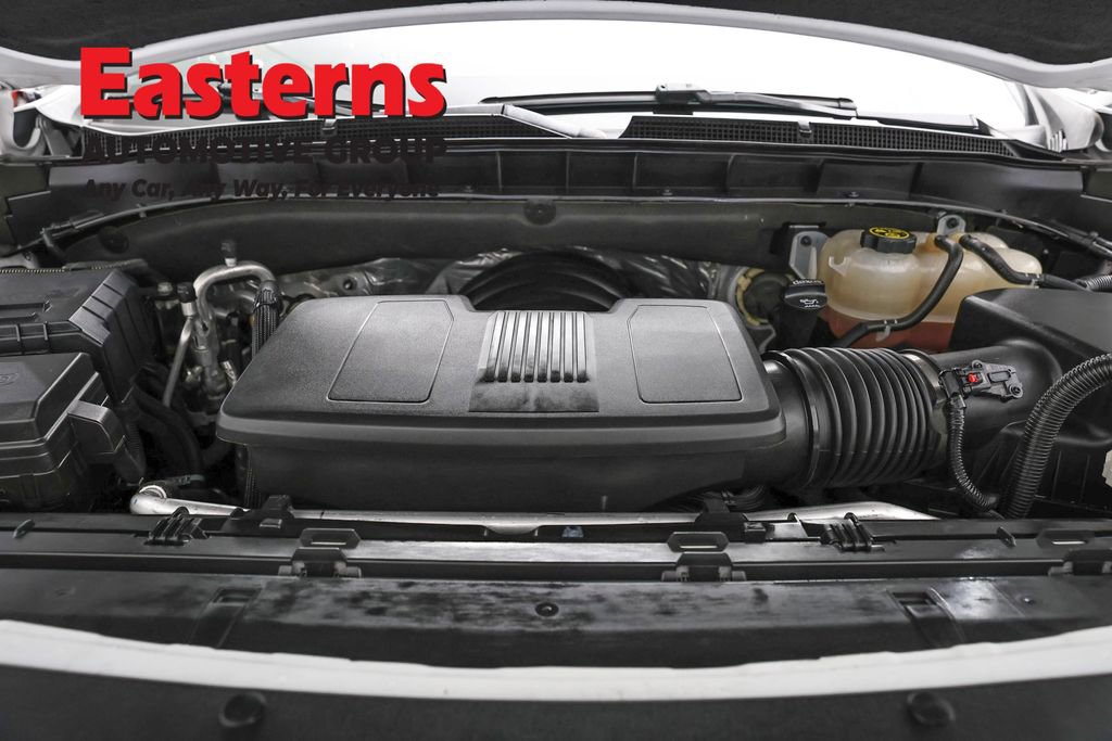Used 2023 Chevrolet Suburban Premier RWD image 7