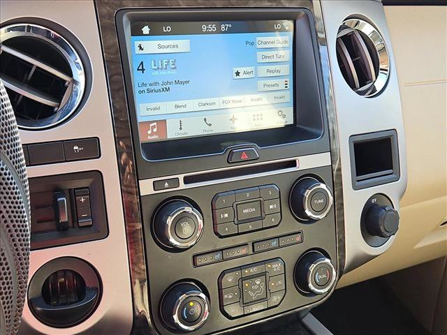 Used 2017 Ford Expedition Limited RWD image 15