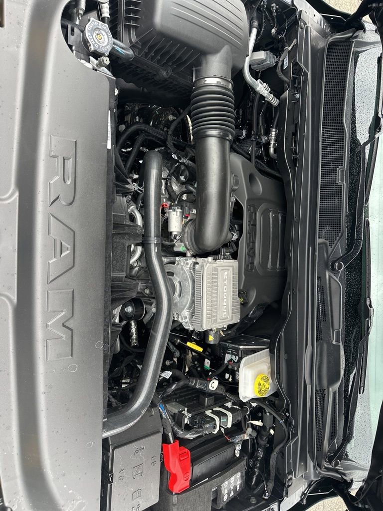 Used 2026 RAM 1500 Express AWD/4WD image 27