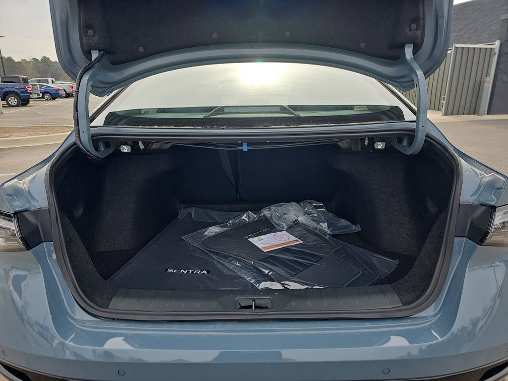 New 2026 Nissan Sentra SR w/ SR Premium Package image 14