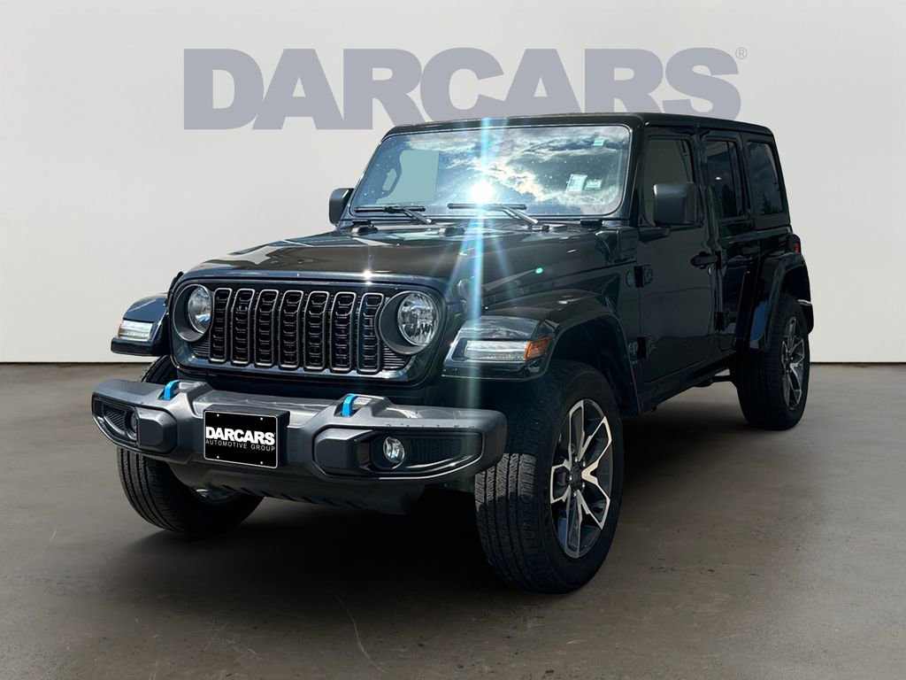 Used 2024 Jeep Wrangler Unlimited AWD/4WD image 3
