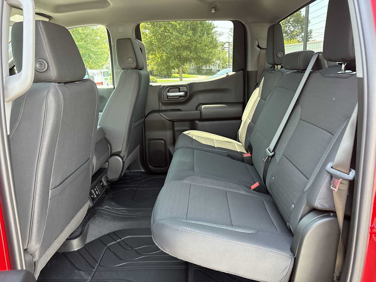 New 2026 Chevrolet Silverado 1500 Custom w/ Turbomax Blackout Package AWD/4WD image 23