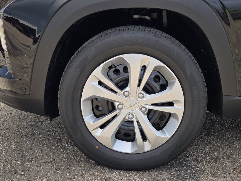 New 2026 Chevrolet Trax LS FWD image 14