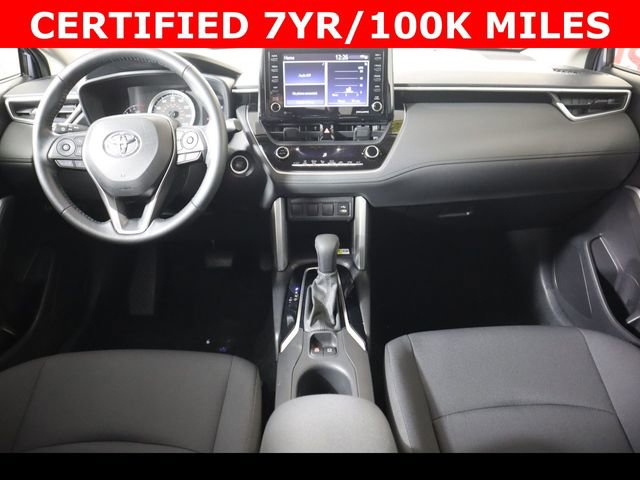 Used 2022 Toyota Corolla Cross LE AWD/4WD image 18