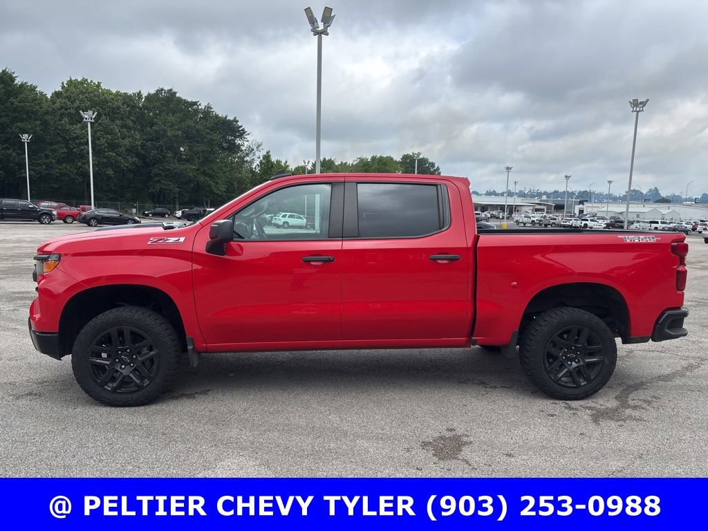 Used 2024 Chevrolet Silverado 1500 Custom Trail Boss AWD/4WD image 4