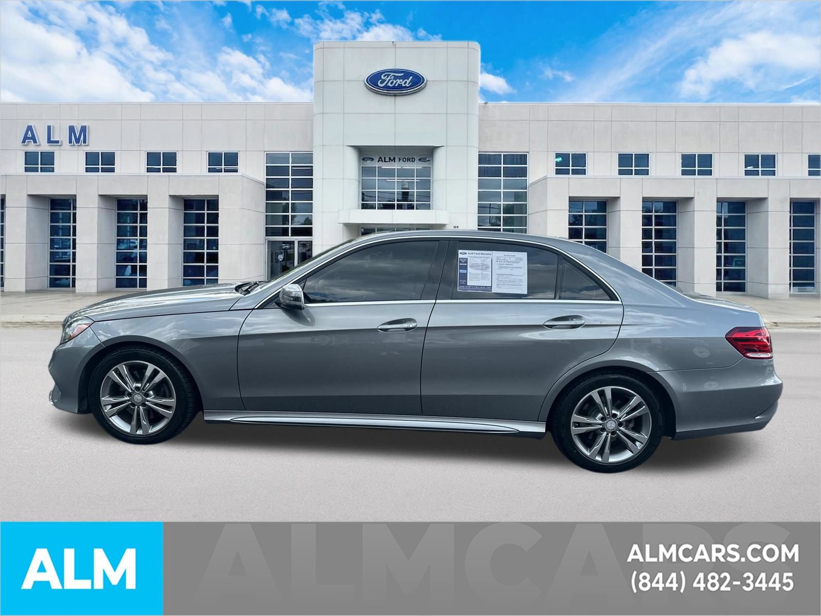 Used 2015 Mercedes-Benz E 250 BlueTEC Sedan image 9