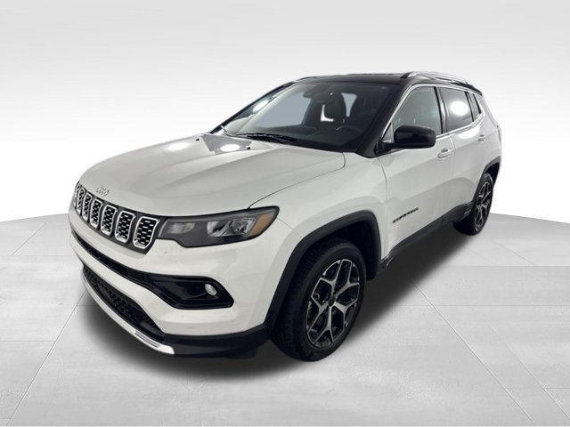 Used 2025 Jeep Compass Limited AWD/4WD image 3