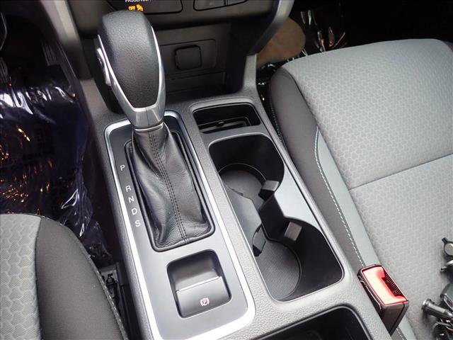 Used 2019 Ford Escape SE image 18