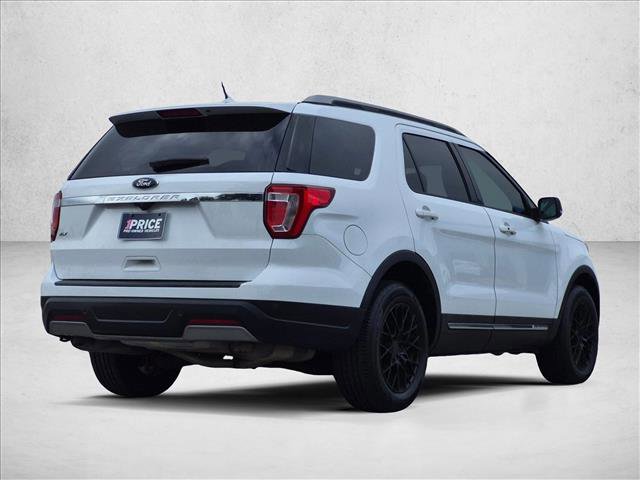 Used 2019 Ford Explorer XLT w/ Equipment Group 201A FWD image 5