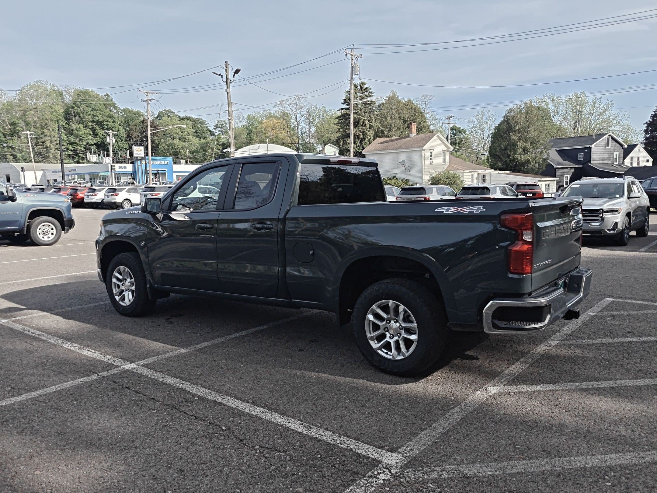 Certified 2026 Chevrolet Silverado 1500 LT AWD/4WD image 3