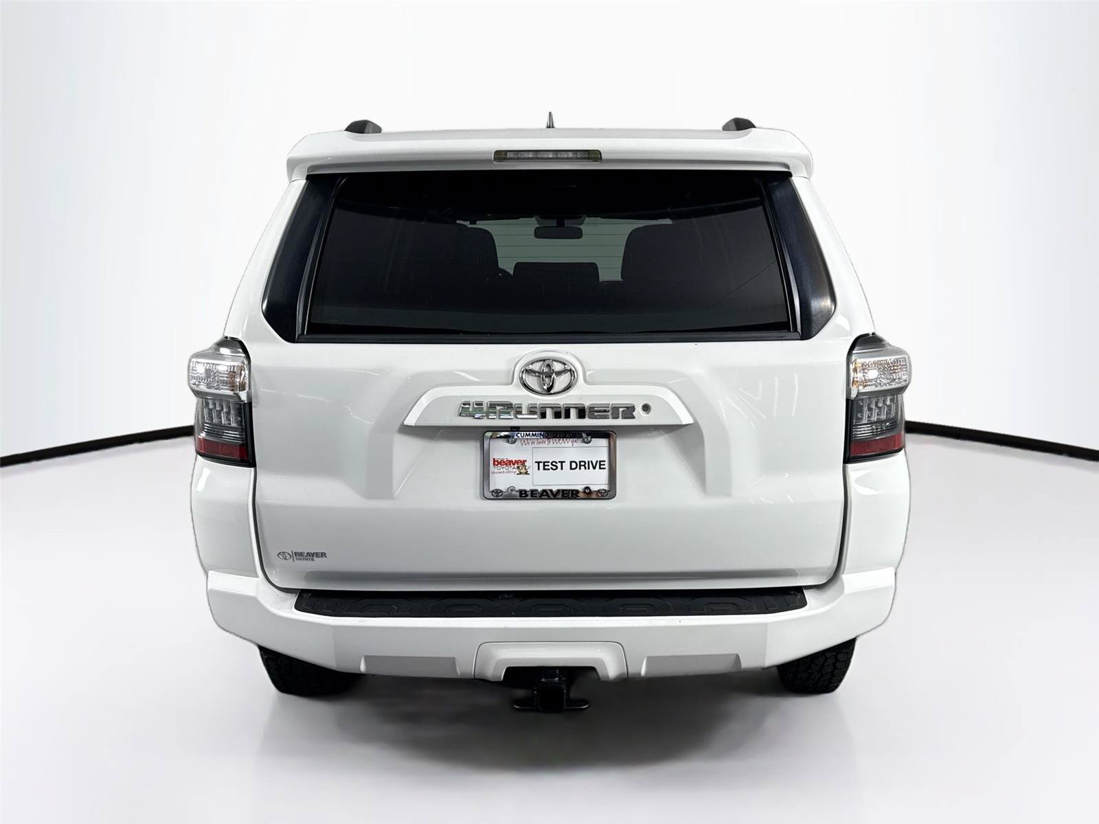 Used 2019 Toyota 4Runner SR5 AWD/4WD image 9