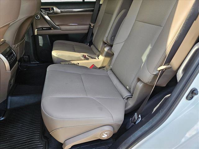 Used 2023 Lexus GX 460 Premium AWD/4WD image 18