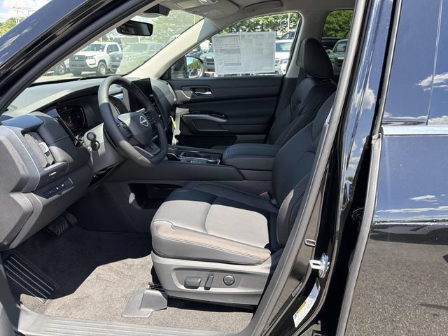New 2026 Nissan Pathfinder SL AWD/4WD image 14