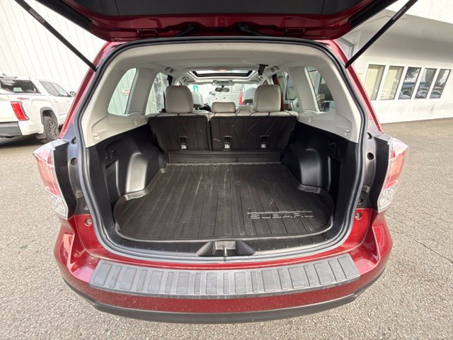 Used 2017 Subaru Forester 2.5i Premium w/ All-Weather Package AWD/4WD image 17