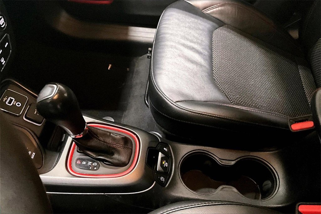 Used 2021 Jeep Compass Trailhawk image 18