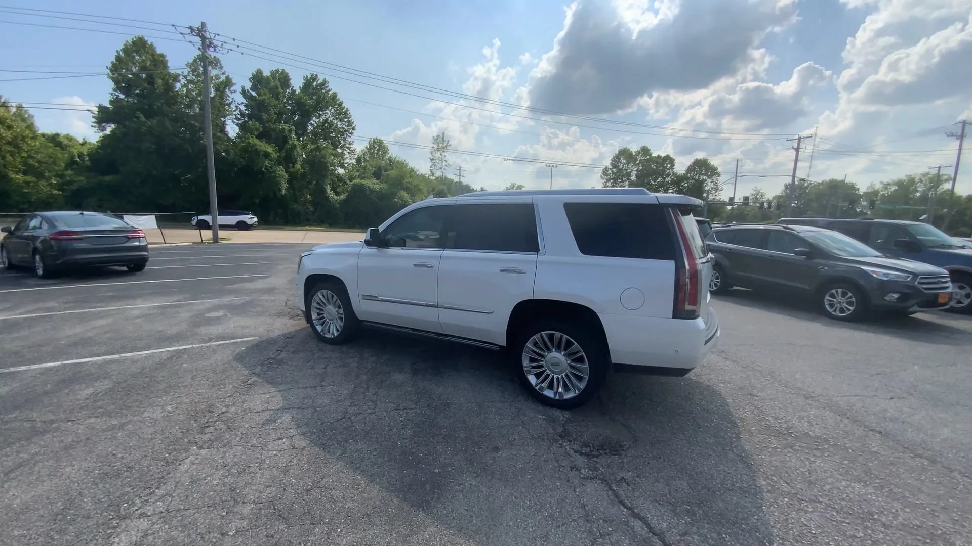Used 2017 Cadillac Escalade Platinum RWD image 6