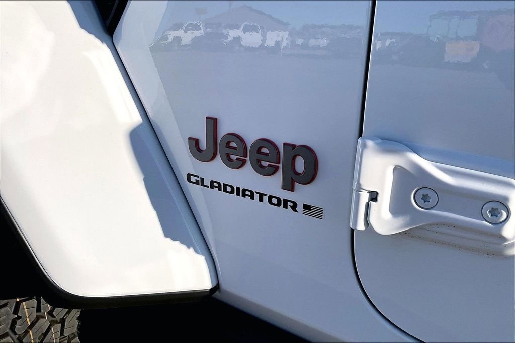 New 2026 Jeep Gladiator Mojave image 12