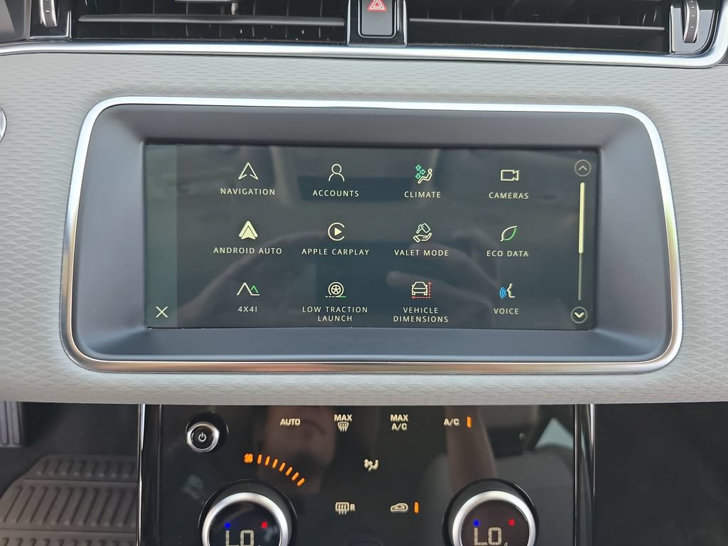 Used 2023 Land Rover Range Rover Evoque S AWD/4WD image 24