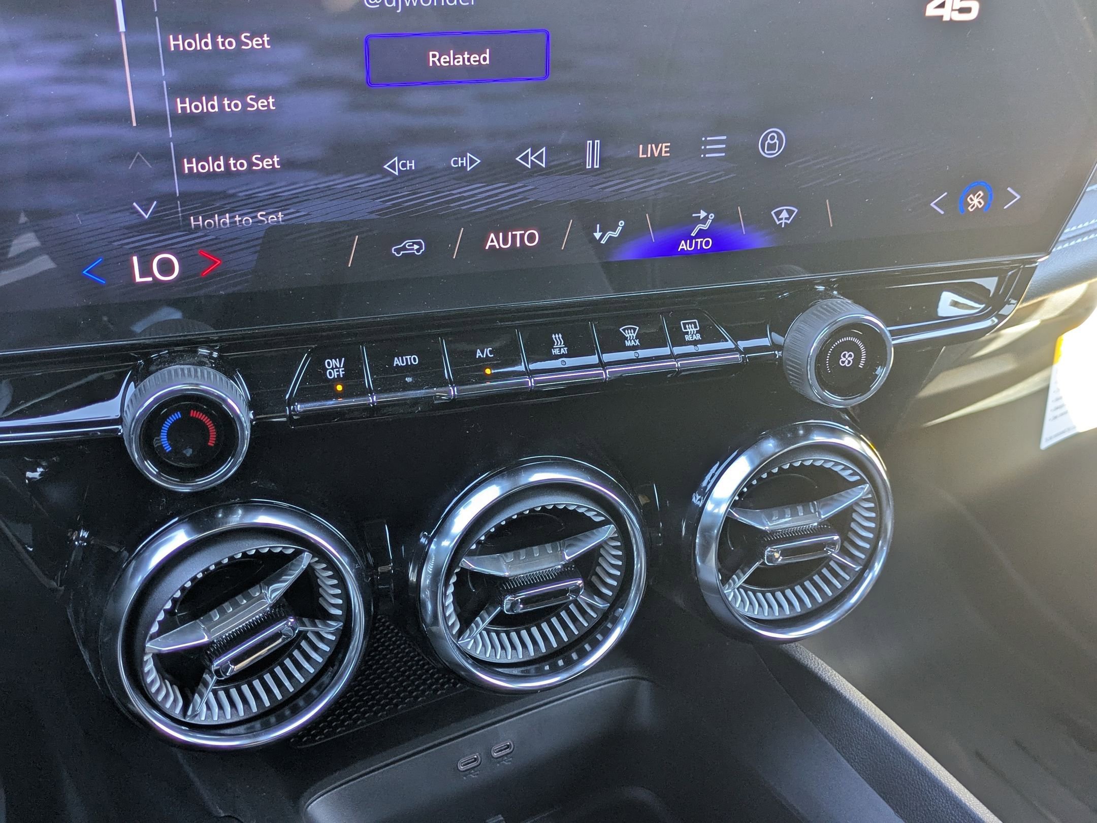 New 2026 Chevrolet Blazer EV LT image 18