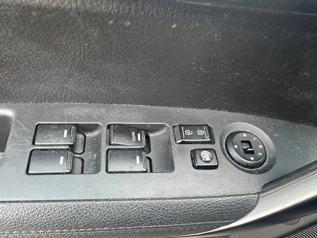 Used 2014 Kia Sorento LX AWD/4WD image 11