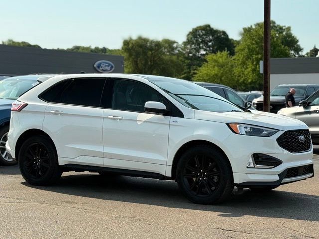 Certified 2023 Ford Edge ST-Line AWD/4WD image 29