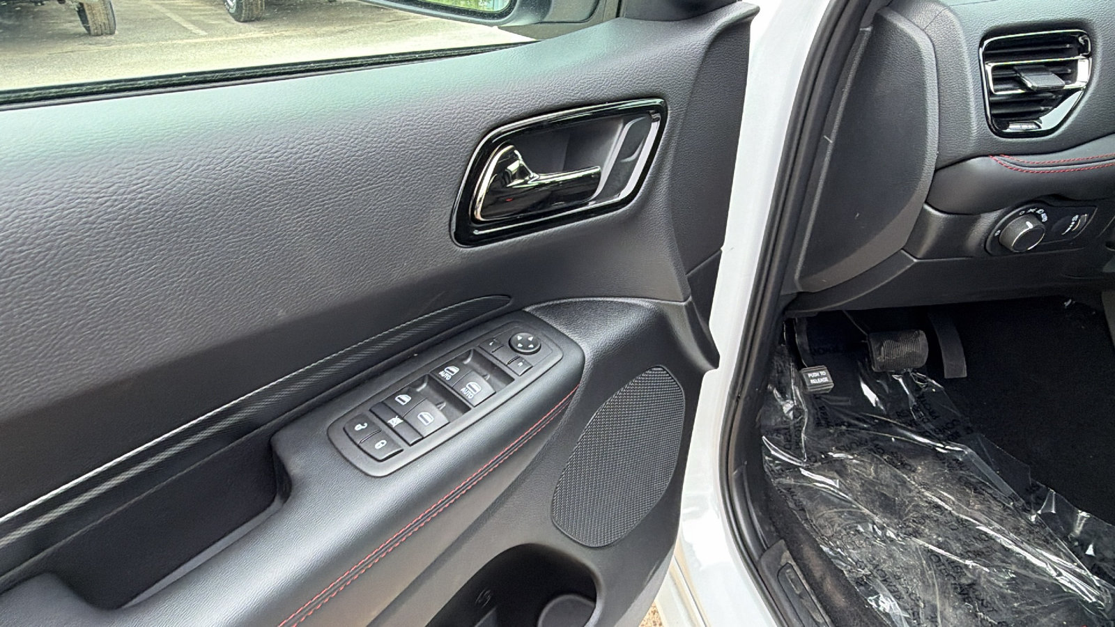 New 2026 Dodge Durango GT w/ Blacktop Package RWD image 15