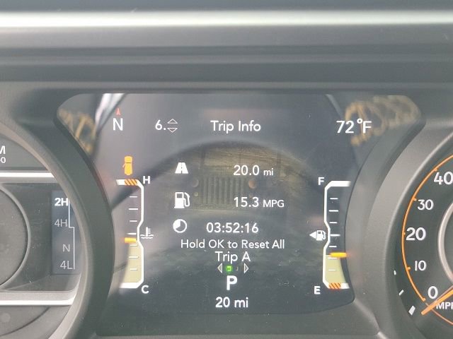 Used 2024 Jeep Wrangler Unlimited Sahara AWD/4WD image 53