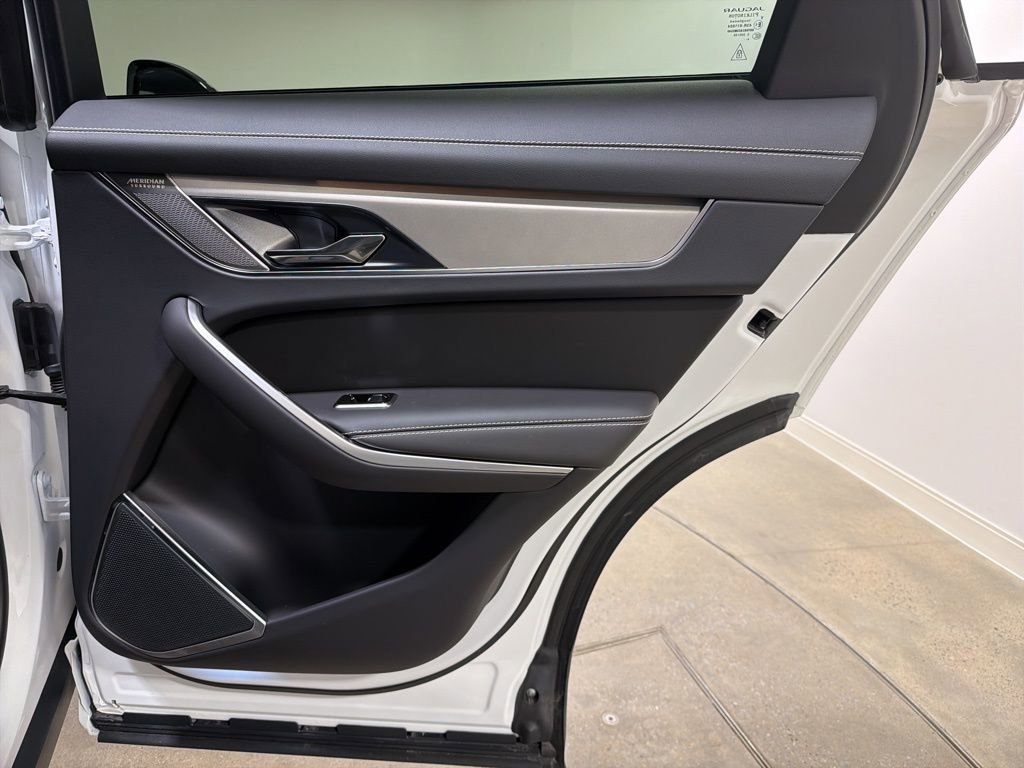 New 2026 Jaguar F-PACE R-Dynamic S image 26