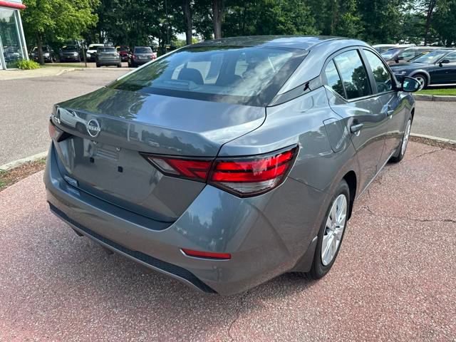 Used 2025 Nissan Sentra S image 5