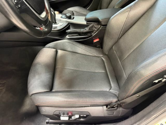 Used 2018 BMW 330i Sedan w/ Shadow Sport Edition RWD image 24