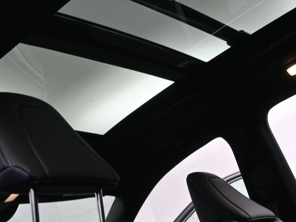 New 2026 INFINITI QX60 Sport image 25