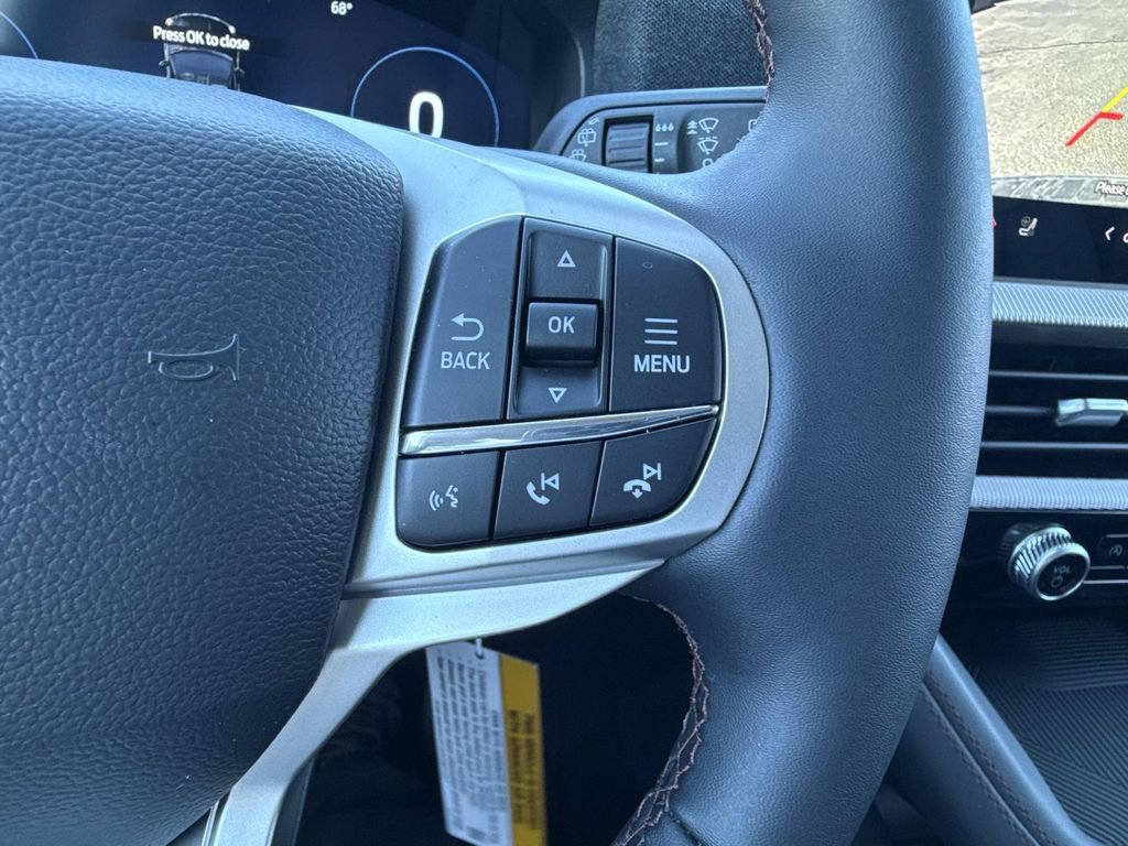 New 2026 Ford Explorer Active w/ Active Comfort Package image 12
