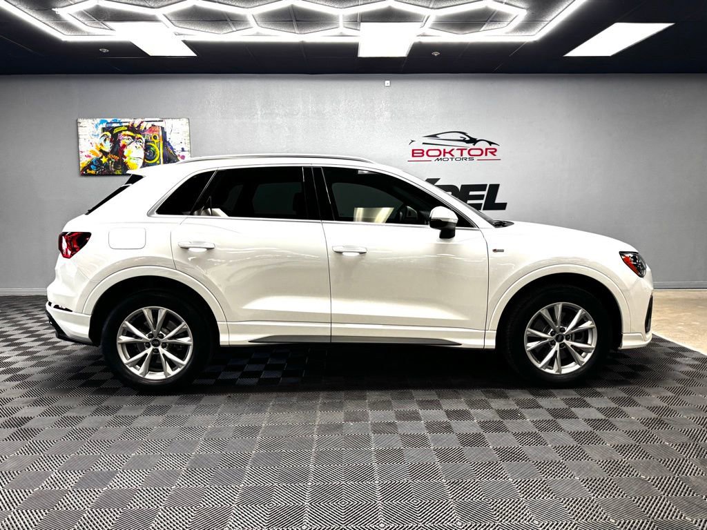Used 2022 Audi Q3 2.0T Premium w/ Convenience Package AWD/4WD image 17