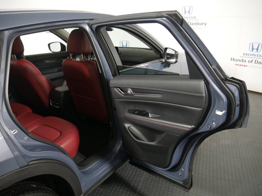 Used 2023 MAZDA CX-5 Carbon Edition image 8