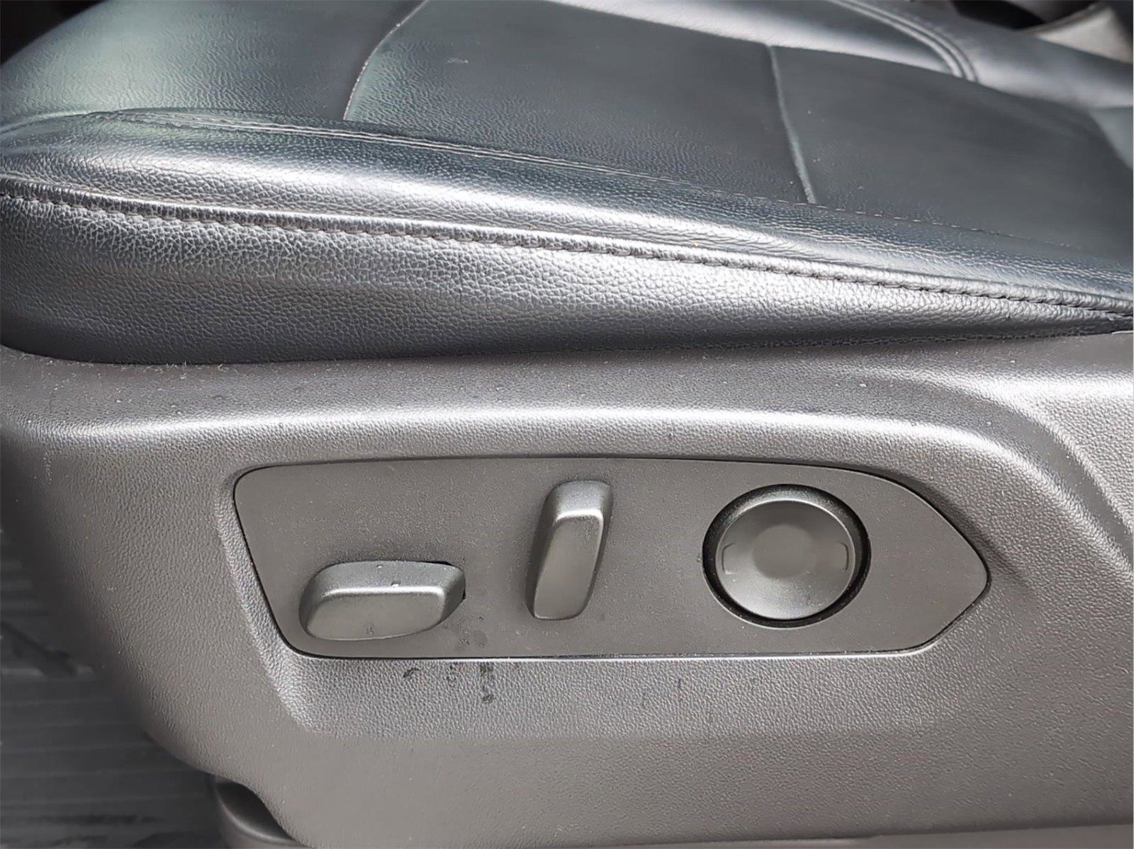 Certified 2023 Chevrolet Silverado 1500 RST image 14