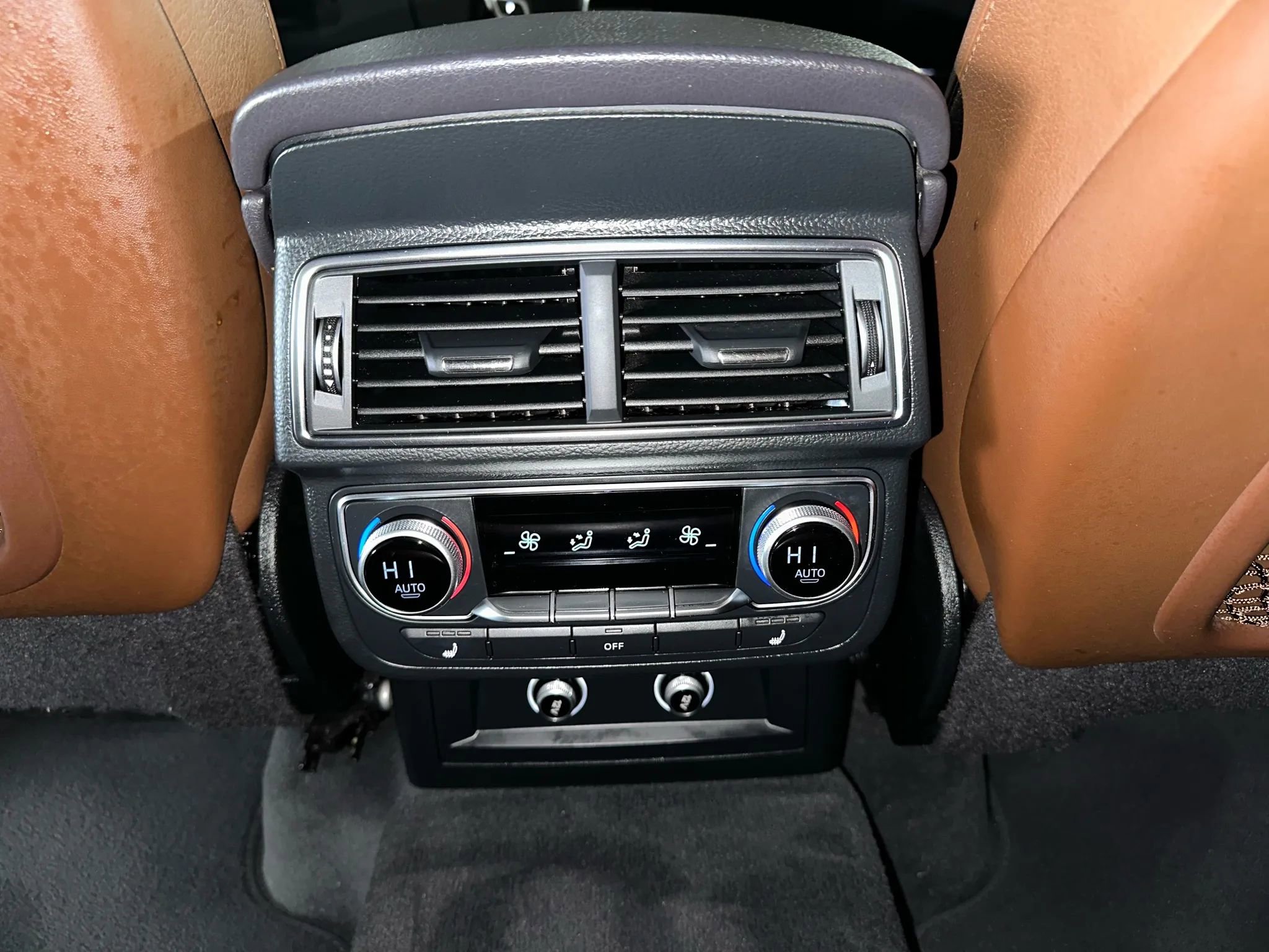 Used 2018 Audi Q7 3.0T Prestige w/ Prestige Package image 28