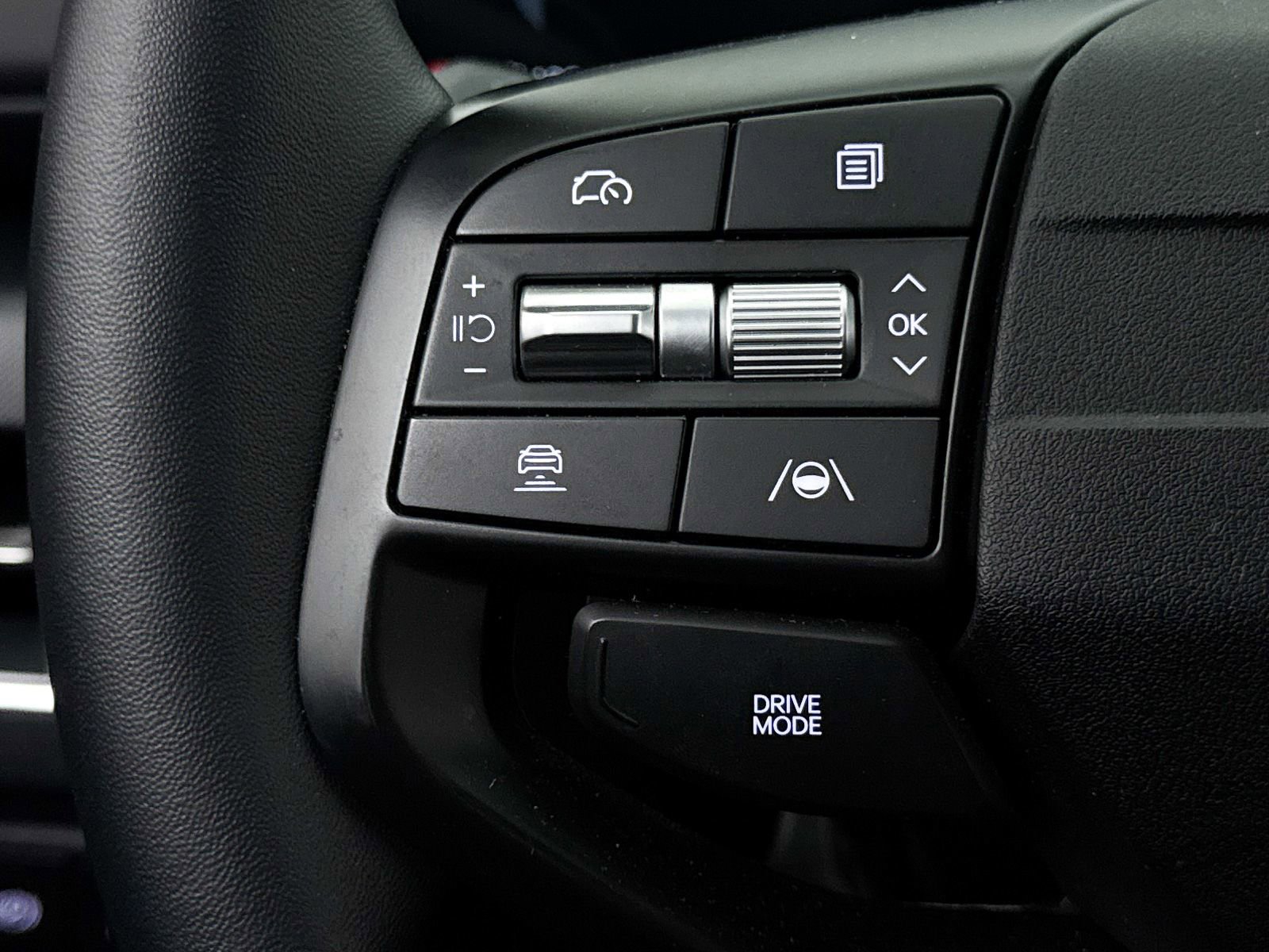 Certified 2025 Kia K4 EX image 29