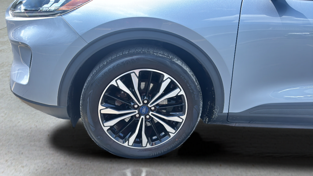 Used 2022 Ford Escape SE w/ SE Sport Appearance Package FWD image 19