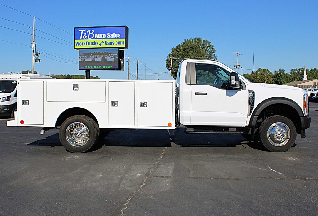 Used 2024 Ford F550 4x4 Regular Cab Super Duty image 8
