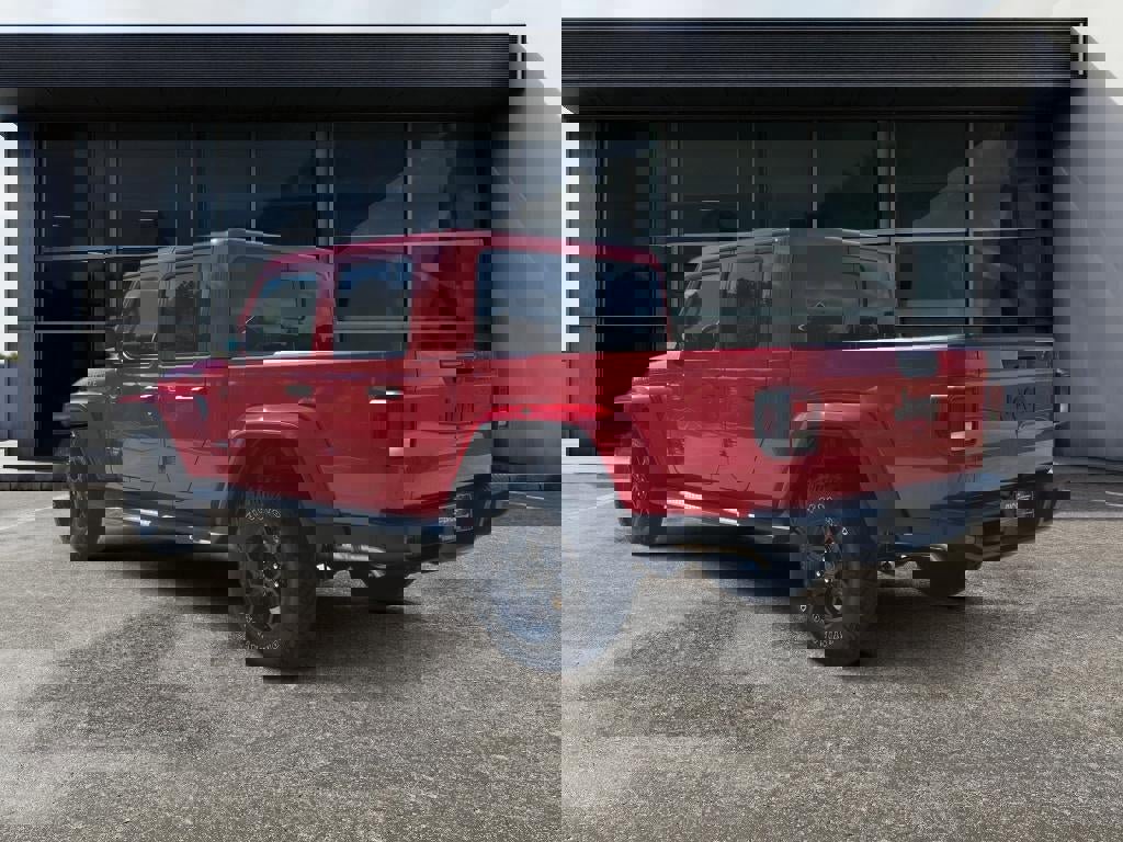 New 2025 Jeep Gladiator Sport image 5