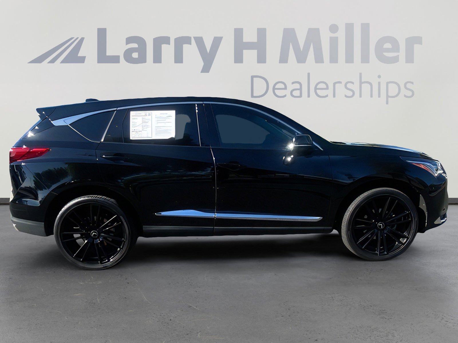 Used 2025 Acura RDX SH-AWD w/ Technology Package image 6