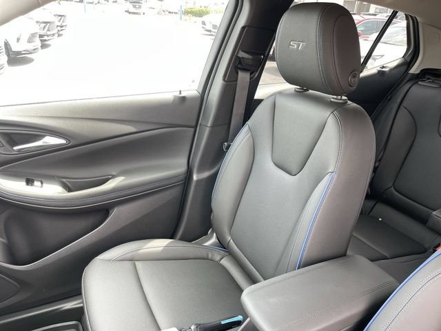 New 2026 Buick Encore GX Sport Touring w/ Advanced Technology Package FWD image 24
