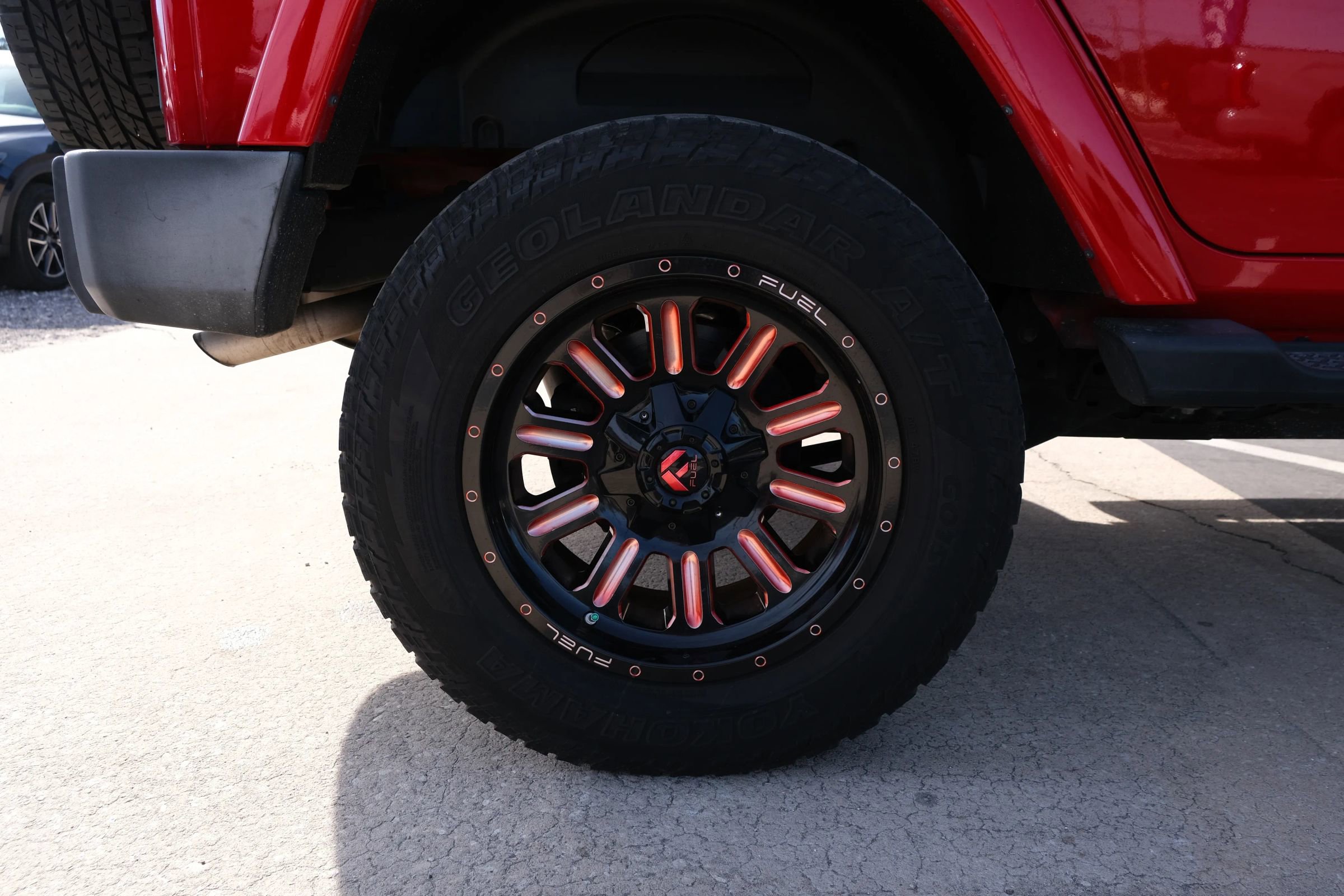 Used 2016 Jeep Wrangler Unlimited Sahara w/ Connectivity Group image 20