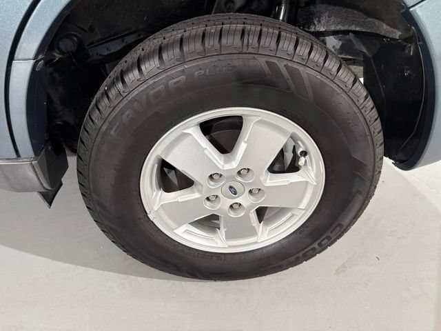 Used 2011 Ford Escape XLT w/ 201A Rapid Spec Order Code FWD image 7