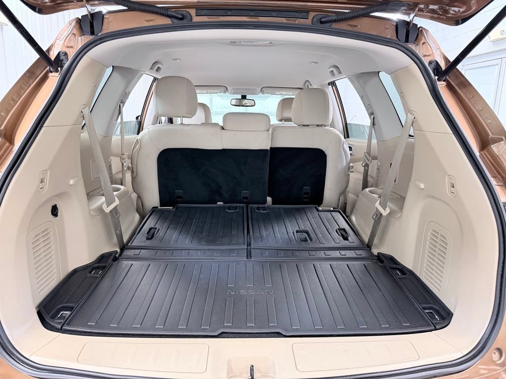 Used 2017 Nissan Pathfinder SV w/ Cargo Package FWD image 30