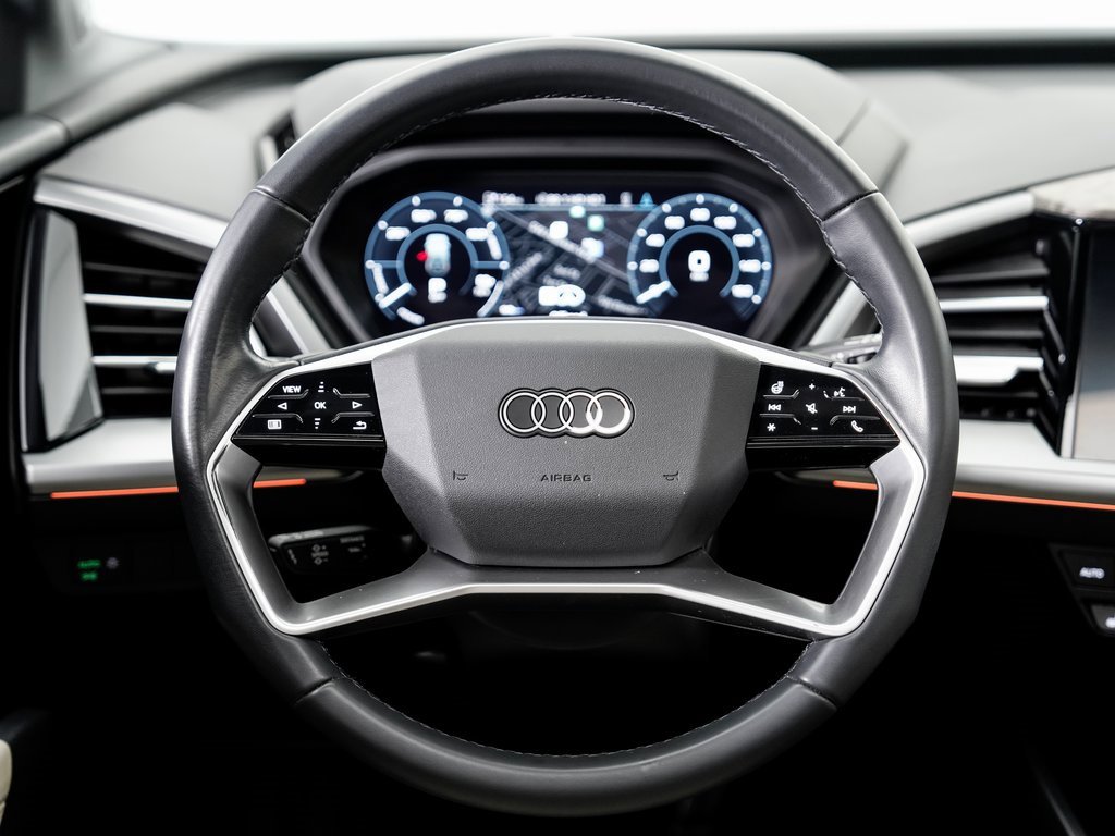 Used 2022 Audi Q4 e-tron Premium Plus image 11