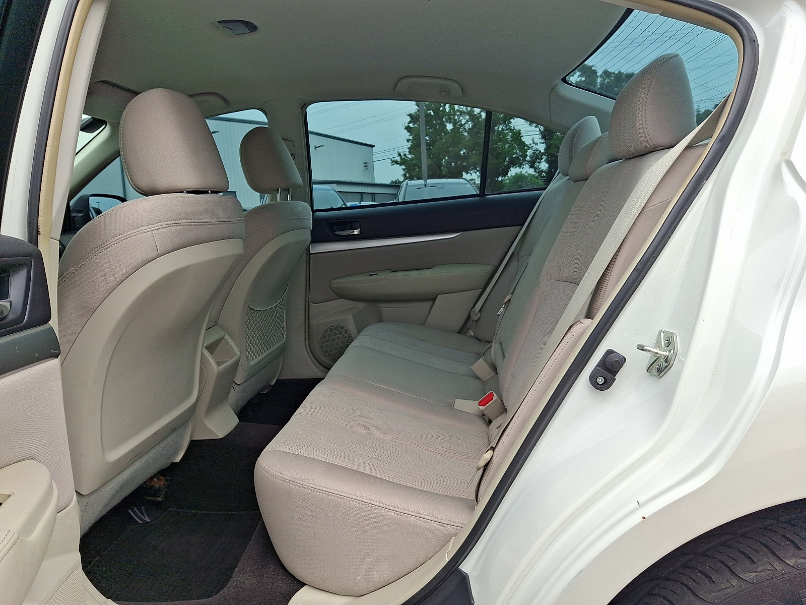 Used 2014 Subaru Legacy 2.5i AWD/4WD image 10